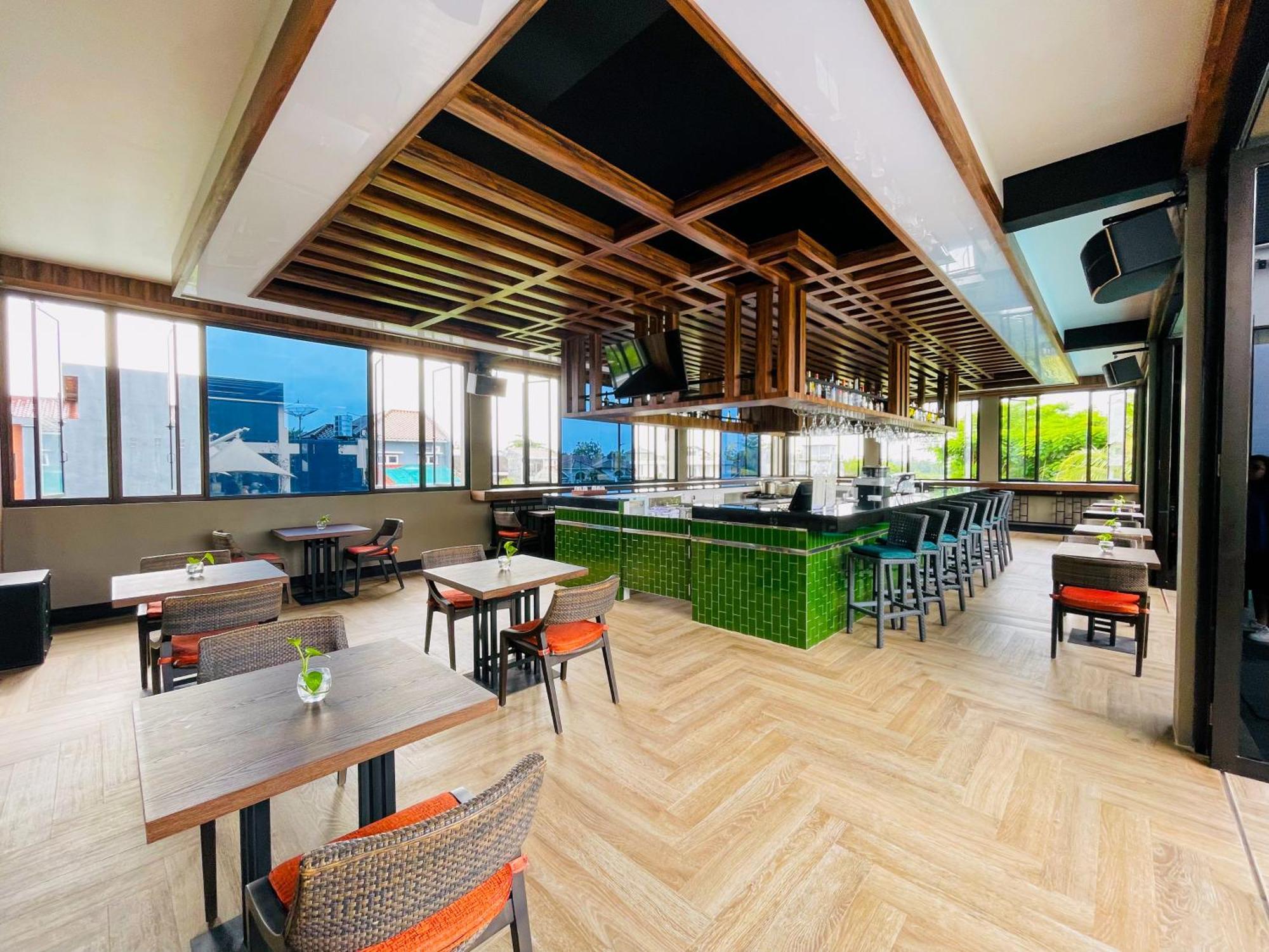 Lombok Astoria Hotel Матарам Екстер'єр фото